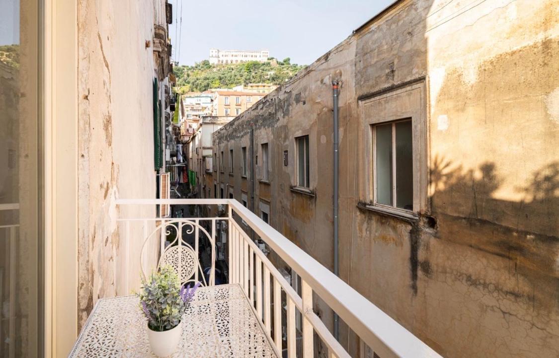 Relais Borbonico Apartment Napoli Eksteriør billede